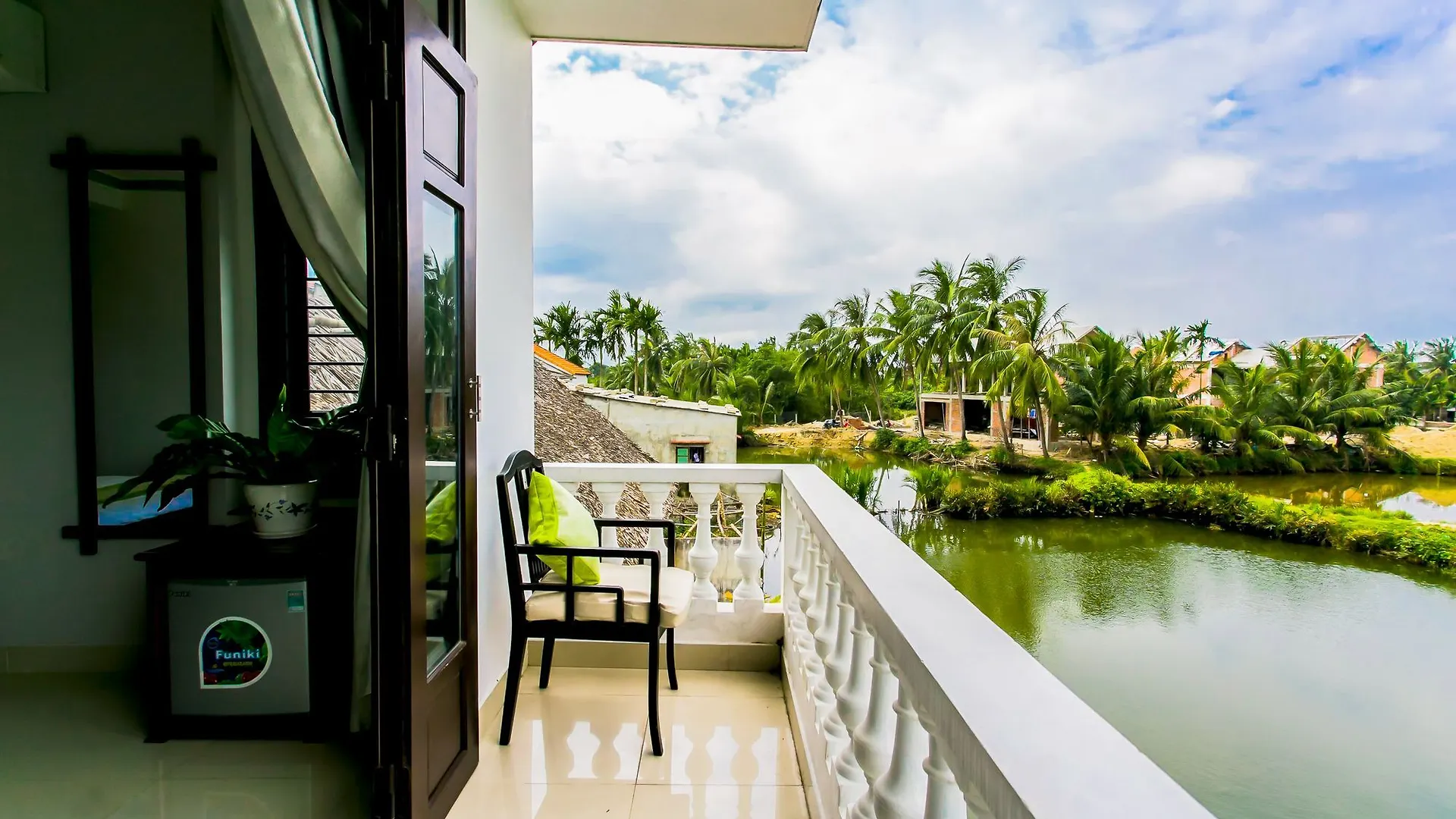 The Palm Tree Top Eco Retreat Hoi An Wietnam